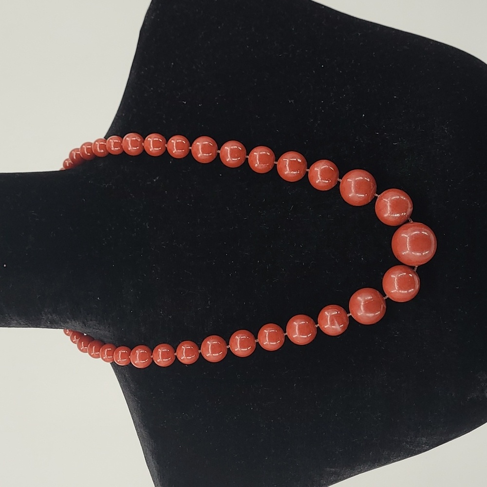 Brick Graduated Chunky Beaded Necklace - 13"